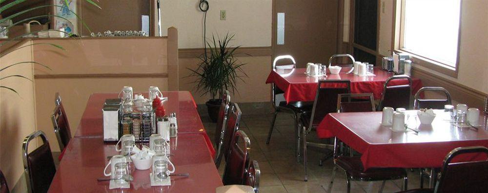 Springs Motor Inn Wainwright Extérieur photo