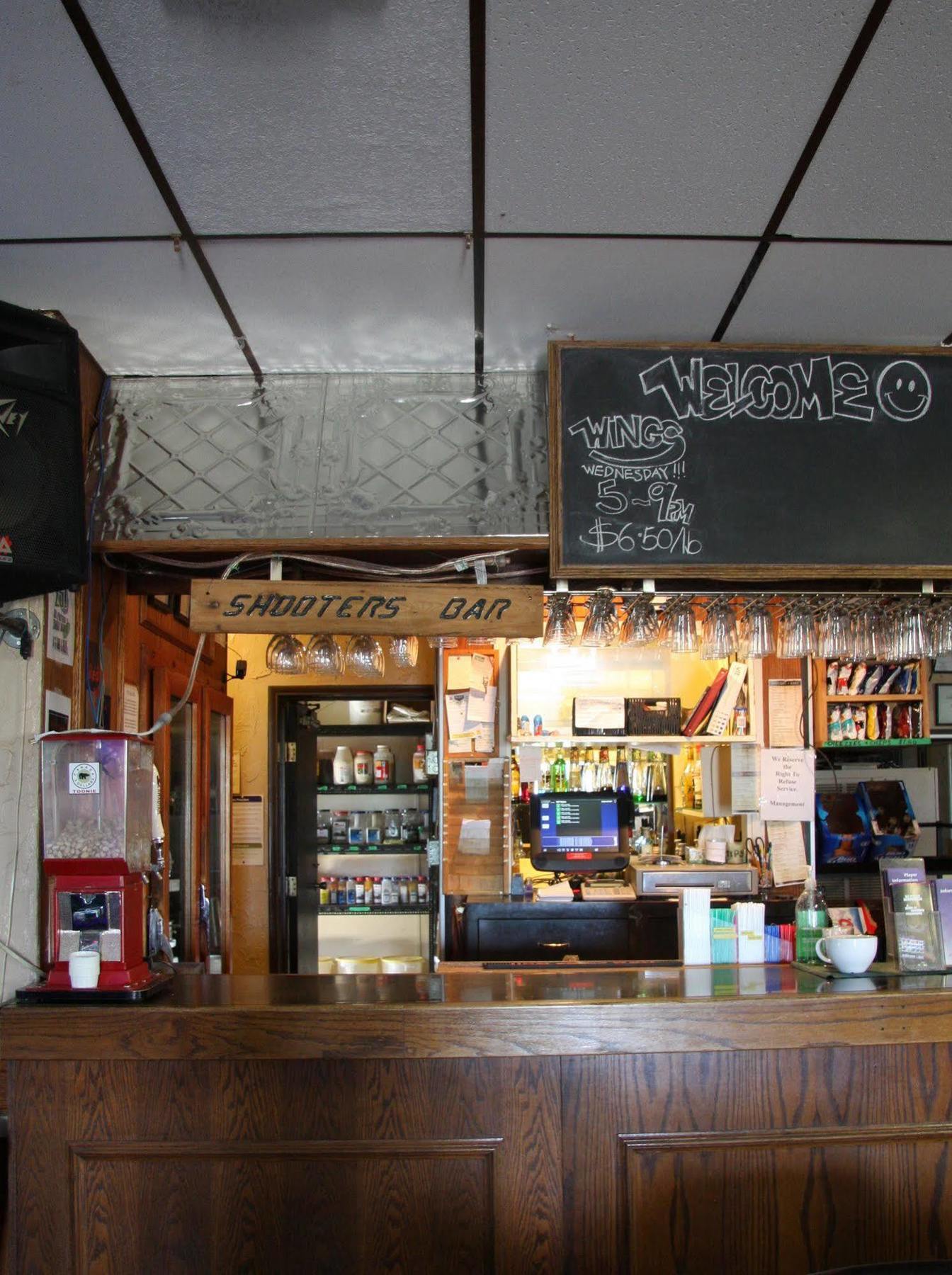 Springs Motor Inn Wainwright Extérieur photo