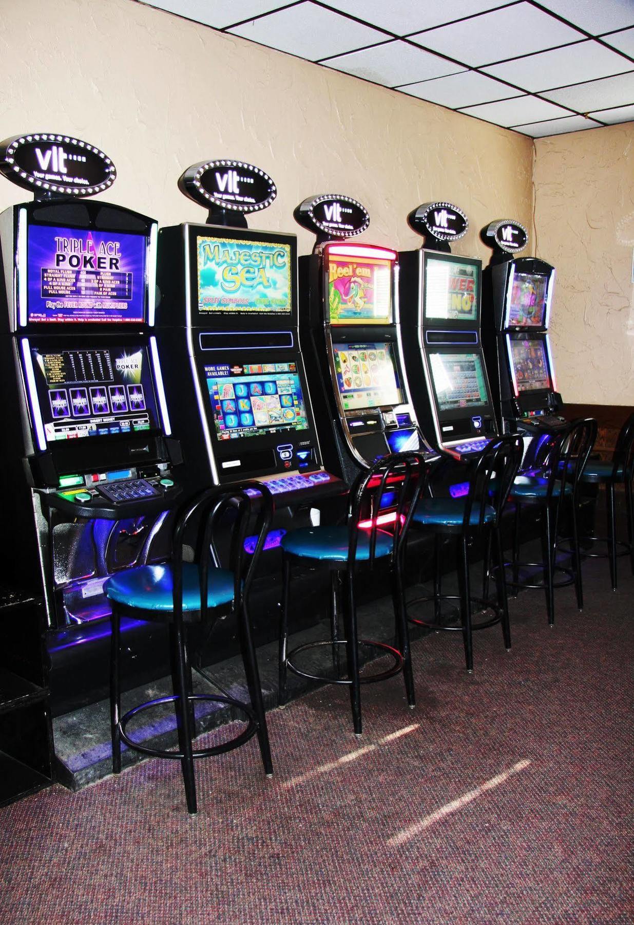 Springs Motor Inn Wainwright Extérieur photo