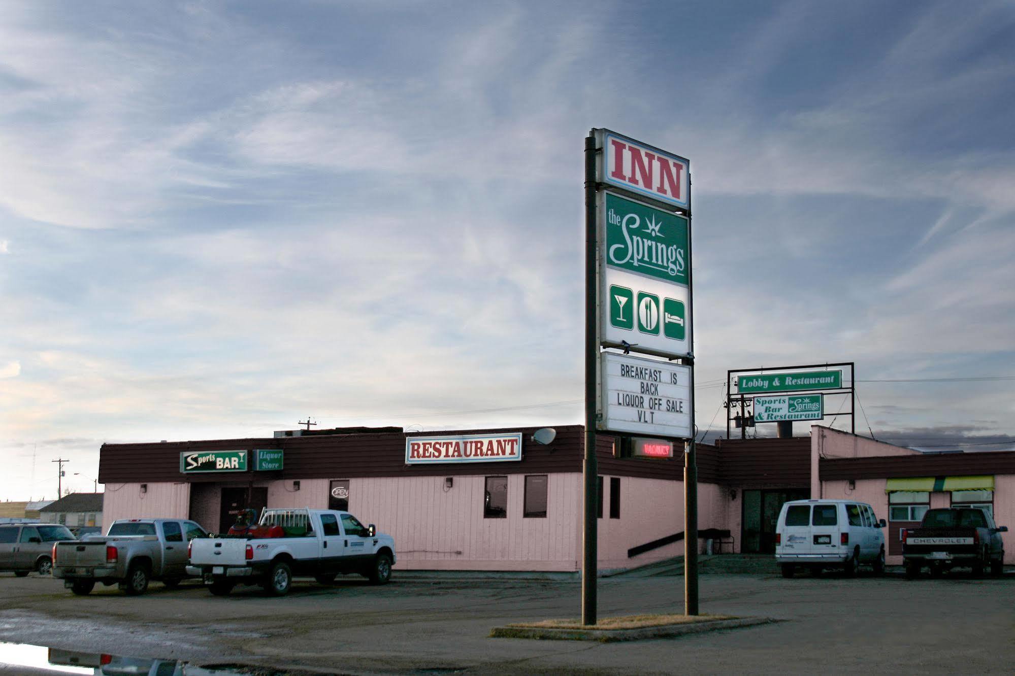 Springs Motor Inn Wainwright Extérieur photo